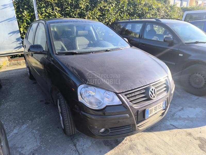 Volkswagen Polo 9N3 2009. god. -  kompletan auto u delovima