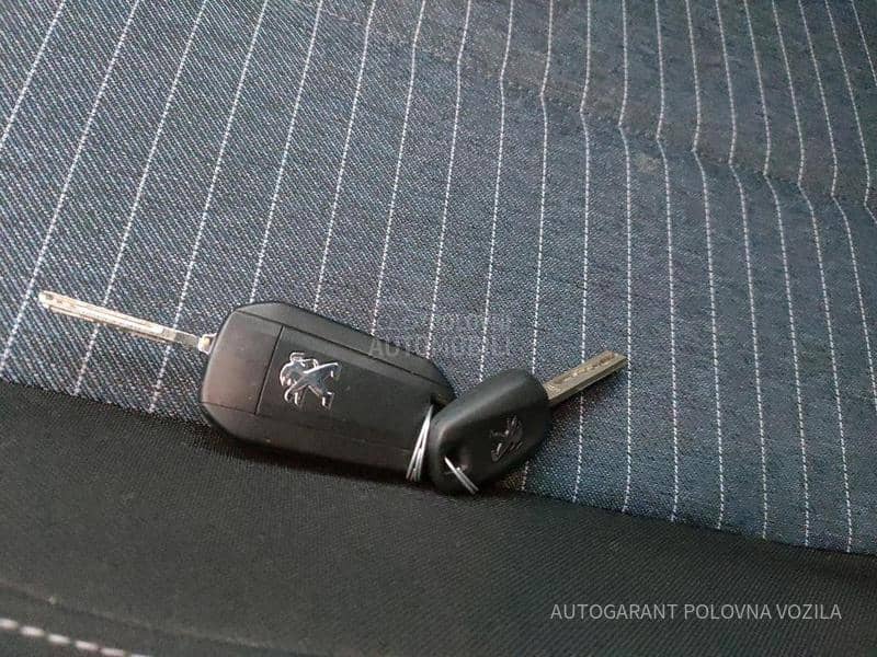 Peugeot 208 1.2 PureTech Active