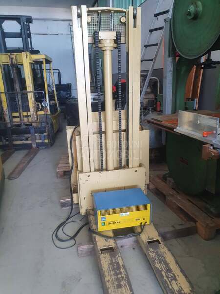 Linde E 15  Elektro