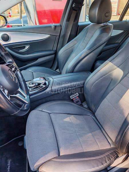 Mercedes Benz E 200 