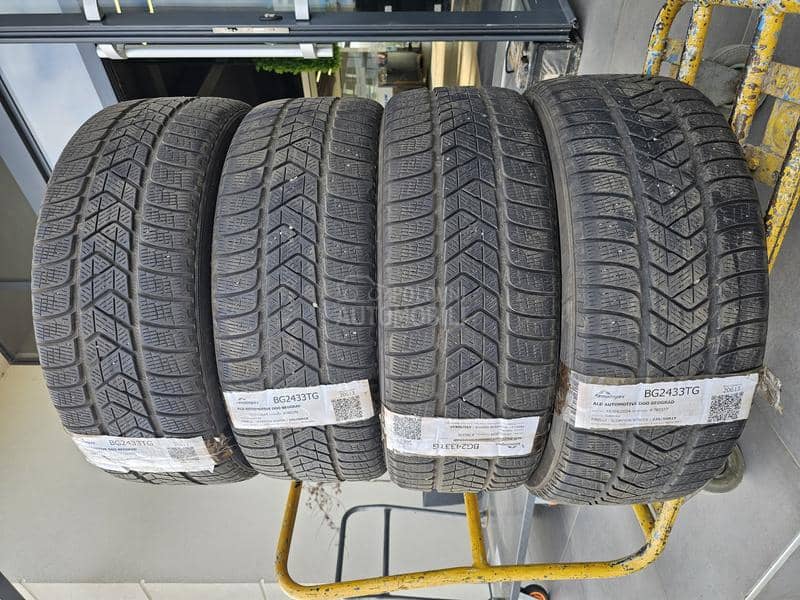 Pirelli 235/50 R19 Zimska