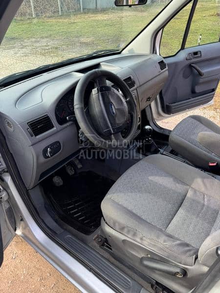 Ford Tourneo Connect 