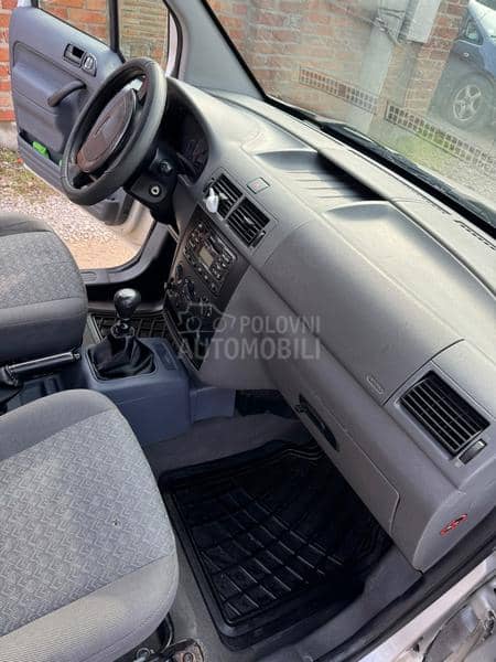Ford Tourneo Connect 