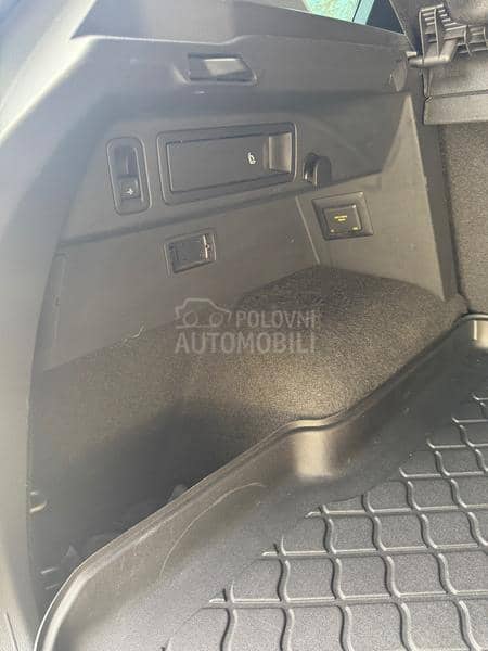 Volkswagen Tiguan 2.0R-LINE CENA FIXNA