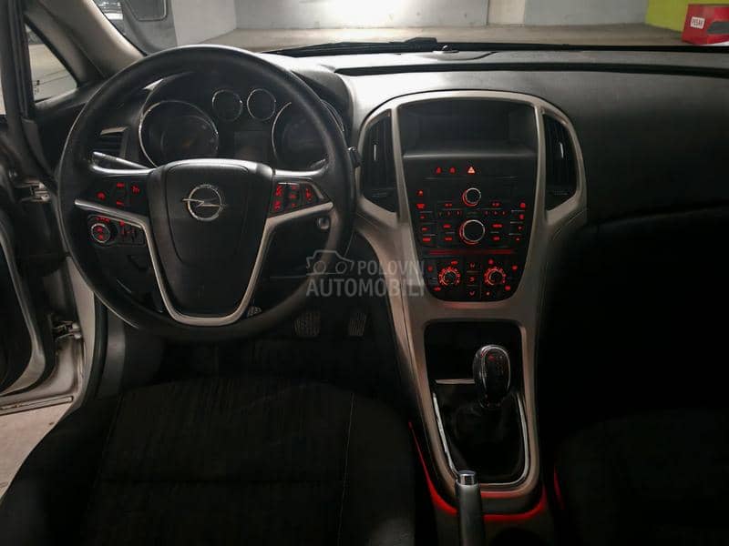 Opel Astra J 1.7 HDI Sport