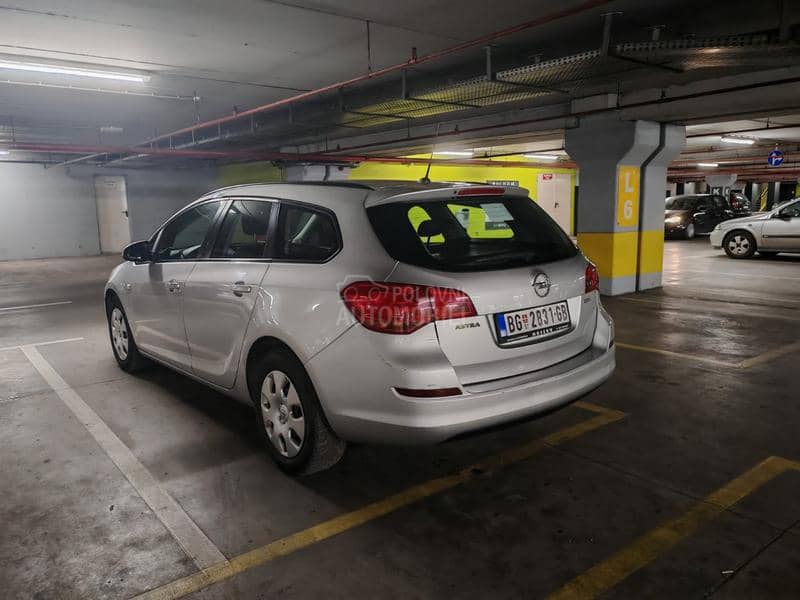 Opel Astra J 1.7 HDI Sport