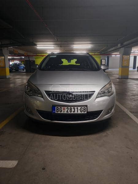 Opel Astra J 1.7 HDI Sport