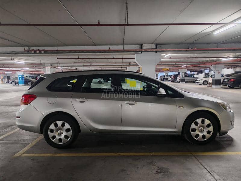 Opel Astra J 1.7 HDI Sport