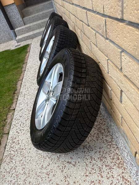 Aluminijumske felne NOVO Golf 7 i Gume 15" 5 x 112