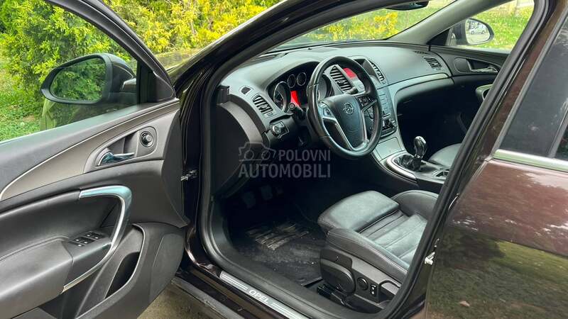 Opel Insignia 2.0CDTI