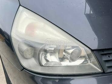 Far desni Xenon za Renault Espace od 2002. do 2006. god.
