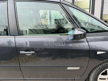 Vrata prednja desna siva TEB66 za Renault Espace od 2002. do 2012. god.