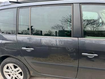 Vrata zadnja desna siva TEB66 za Renault Espace od 2002. do 2012. god.