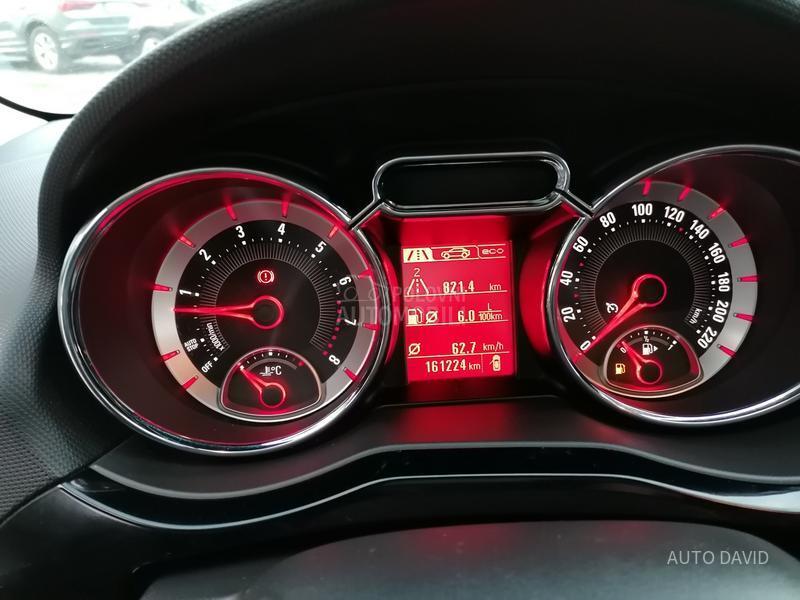 Opel Adam 1.4B SVAJCARSKA