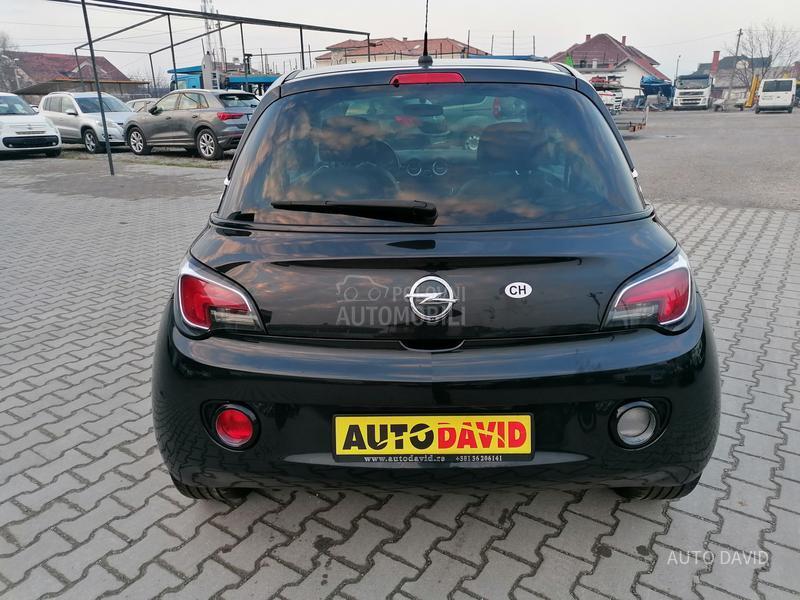 Opel Adam 1.4B SVAJCARSKA