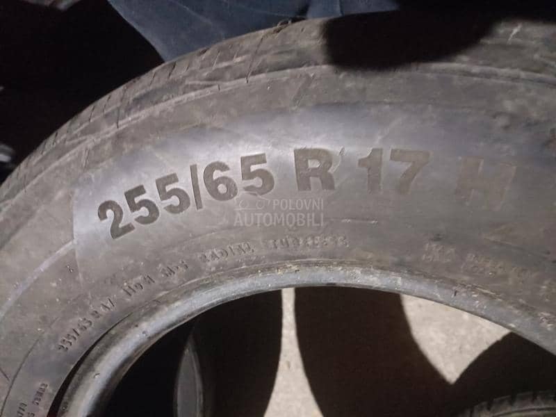 Continental 255/65 R17 Letnja