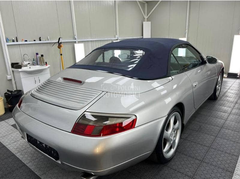 Porsche 911 996