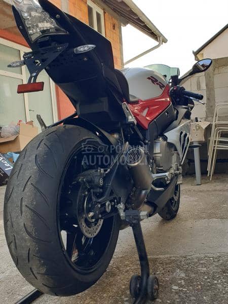BMW S1000RR
