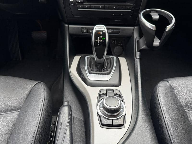 BMW X1 2.0 XDRIVE CH
