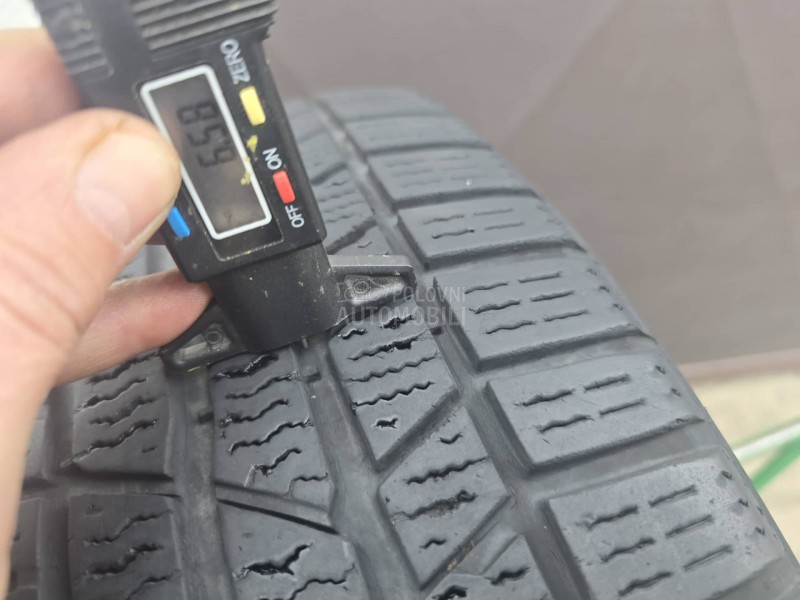 Continental 205/60 R16 Zimska