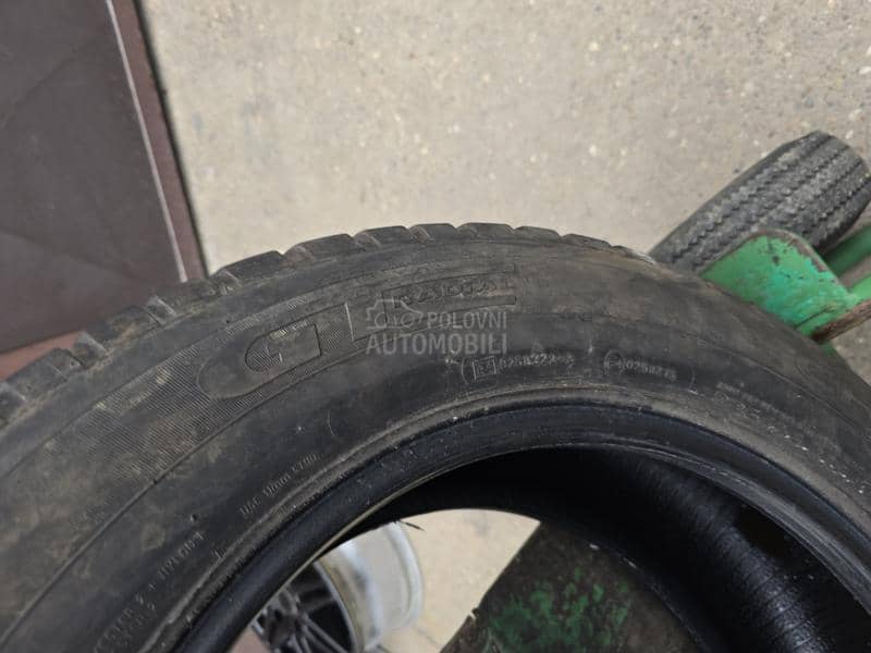 Champiro 225/65 R17 Zimska