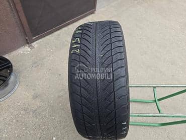 Goodyear 245/45 R19 Zimska