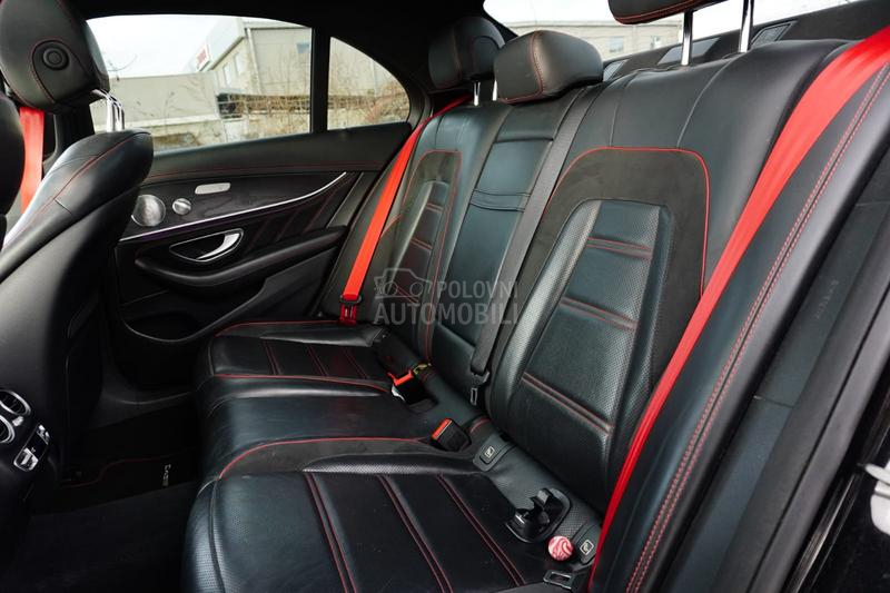 Mercedes Benz E 43 AMG 