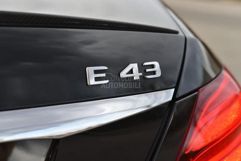 Mercedes Benz E 43 AMG 