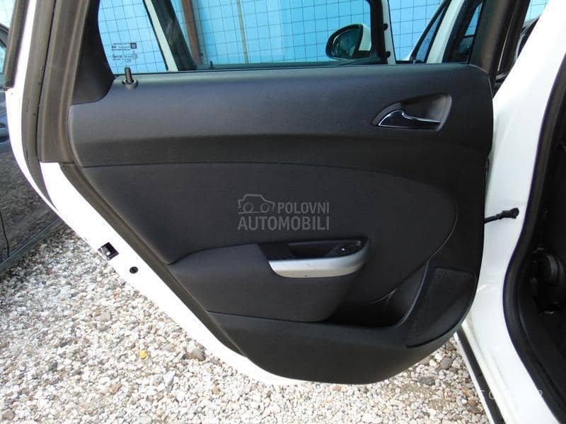 Opel Astra J 1.4 TNG