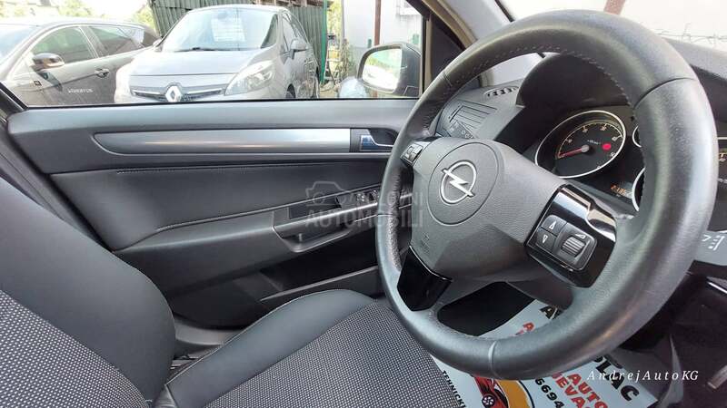 Opel Astra H 1.7 CDTI
