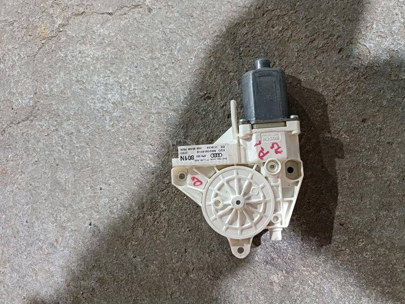 Motor podizača