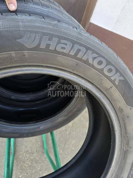 Hankook 225/55 R18 Zimska