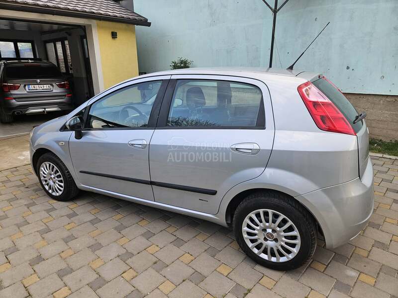 Fiat Grande Punto 1.4 8v