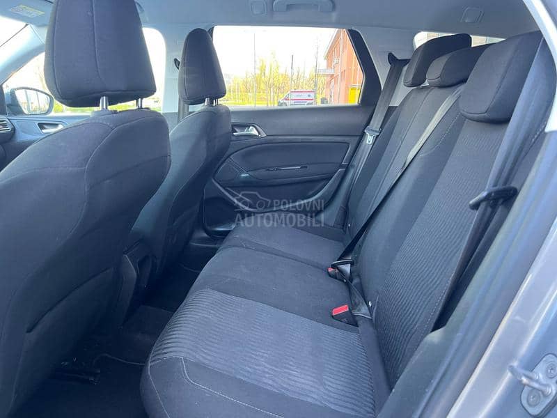 Peugeot 308 1.2