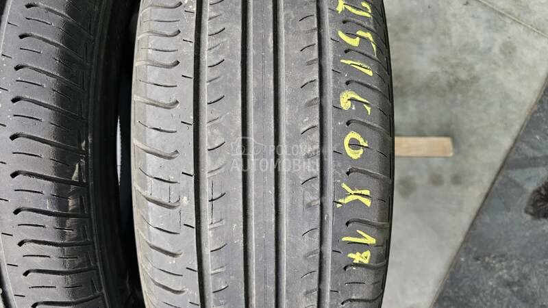 Hankook 225/60 R17 Letnja