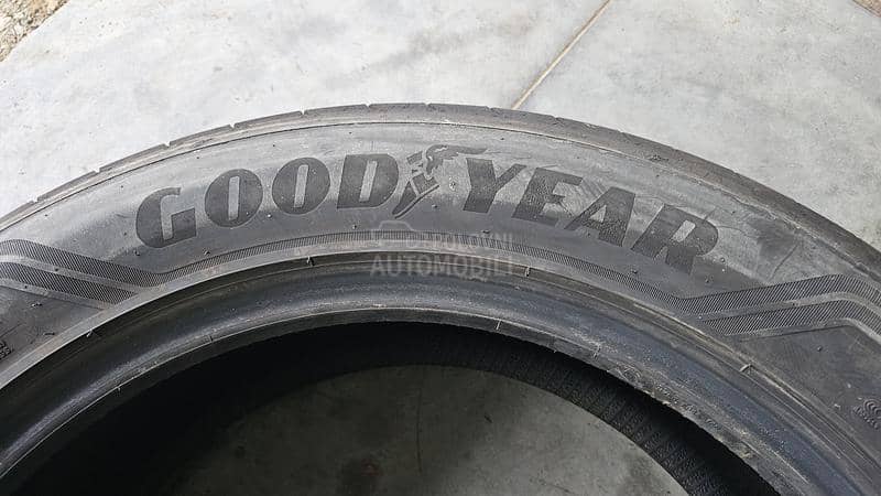 Goodyear 235/55 R19 Letnja