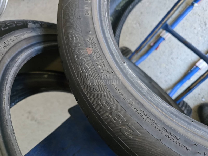 Hankook 255/45 R19 Letnja