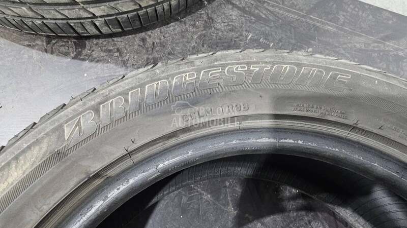 Bridgestone 215/55 R17 Letnja