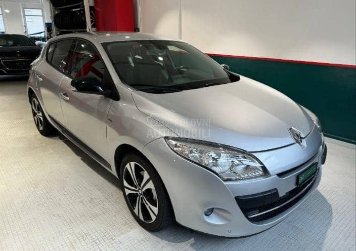 Renault Megane 2013. god. -  kompletan auto u delovima