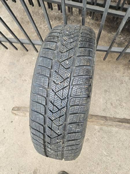 Pirelli 205/60 R17 Sve sezone