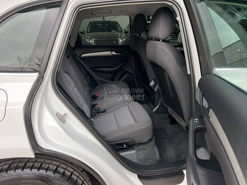 Audi Q5 2,0tdi t o p