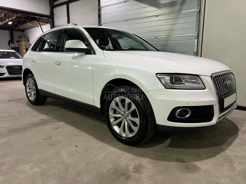 Audi Q5 2,0tdi t o p