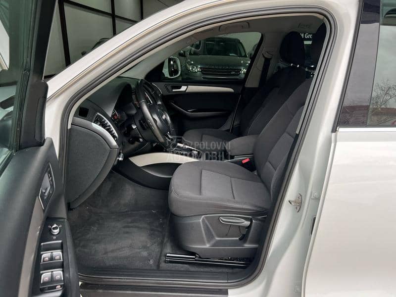 Audi Q5 2,0tdi t o p