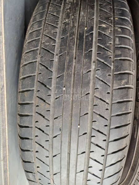 Yokohama 215/65 R16 Letnja