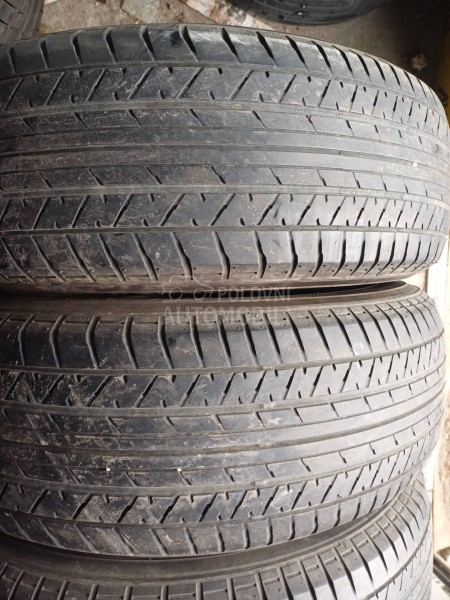 Yokohama 215/65 R16 Letnja