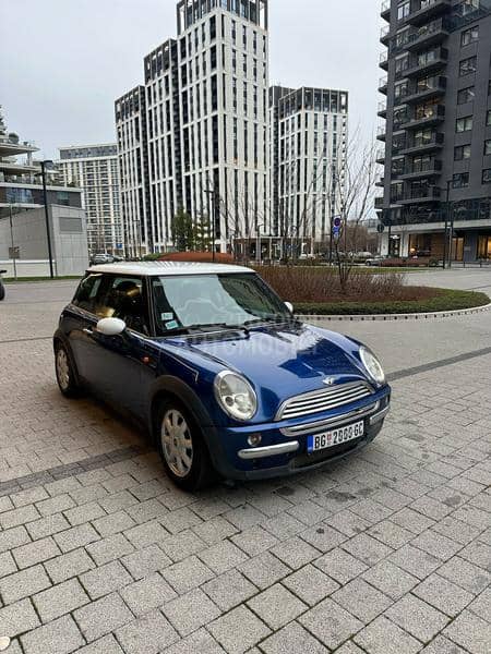 MINI Cooper 1.6i