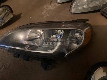 levi far hrom socivo za Fiat Doblo od 2014. do 2020. god.