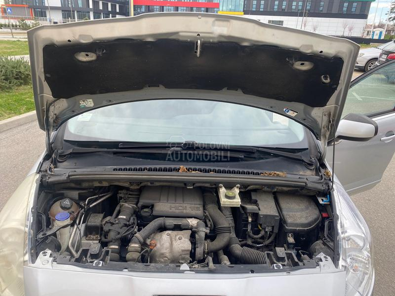 Peugeot 5008 1.6 HDI