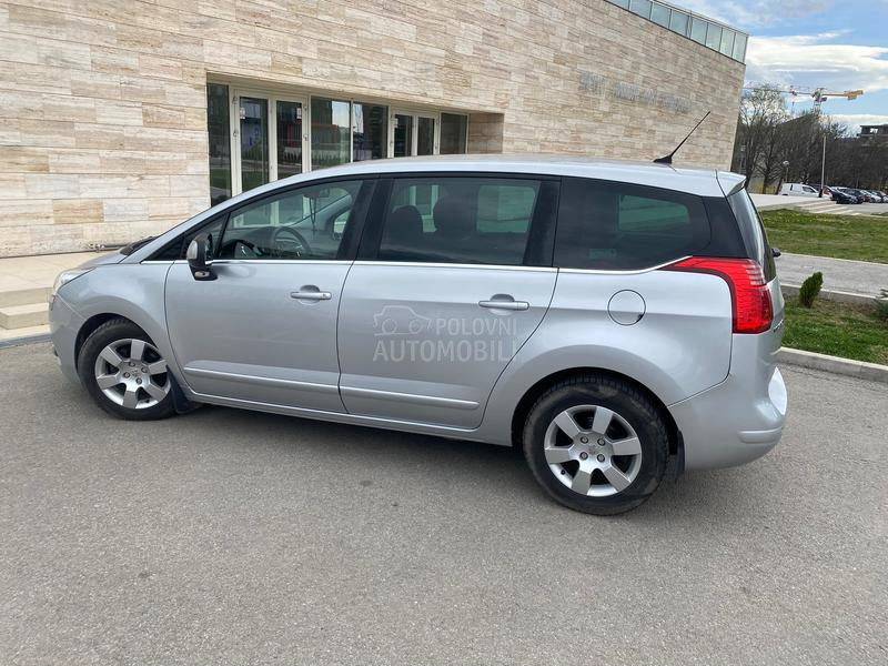 Peugeot 5008 1.6 HDI