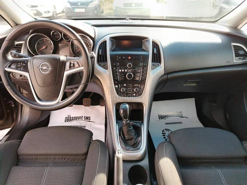 Opel Astra J 1.7 cdti /T O P/